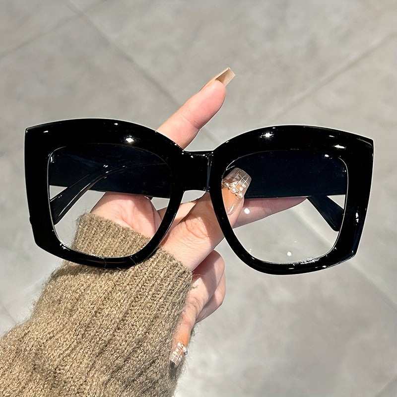 H.A.C. Oversized Round Sunglasses - Comfortable & Stylish Daily Wear with a Unique Twist